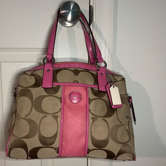 Coach Handbags - Coach bag Coach Handbags - Coach bag